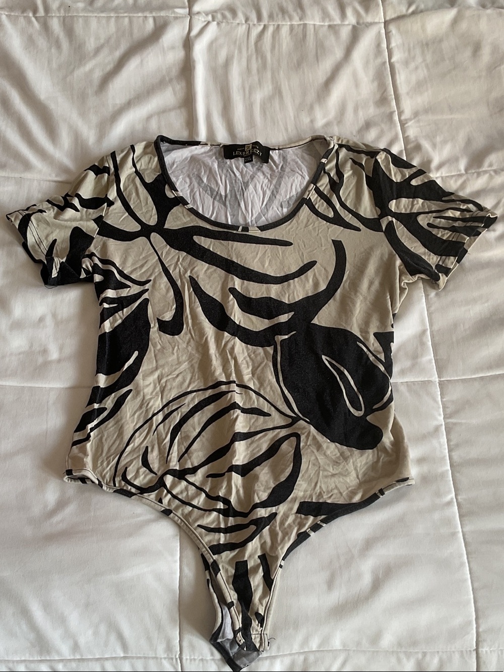 Abstract Black and Cream Scoop Neck Bodysuit